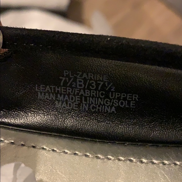 BCBG | Black Suede Bow Flat New In Box - Picture 8 of 8